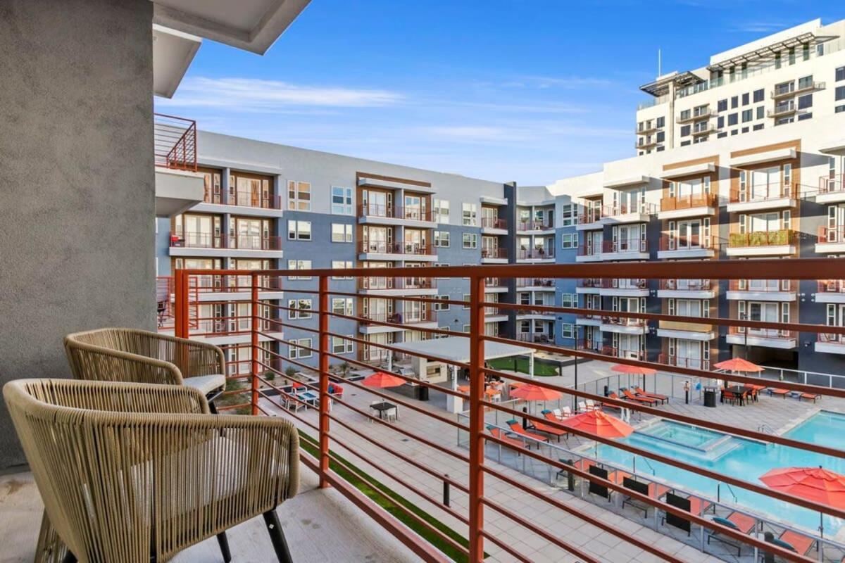 Phx Roro Gym Pool Pets Parking #11 By Cozysuites Apartment Phoenix