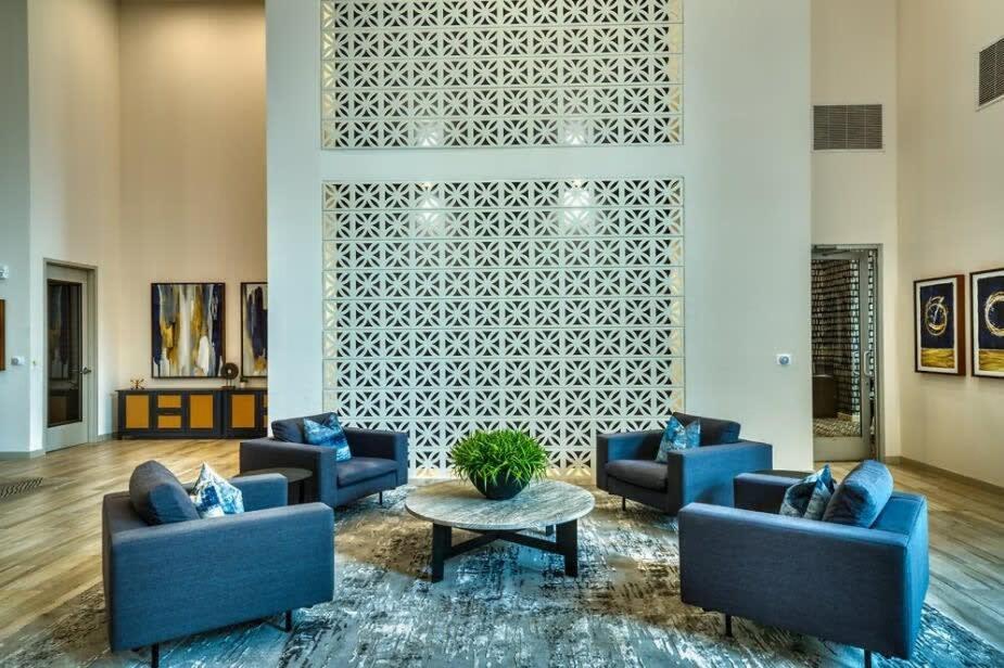 Apartment Phx Roro Gym Pool Pets Parking #11 By Cozysuites *